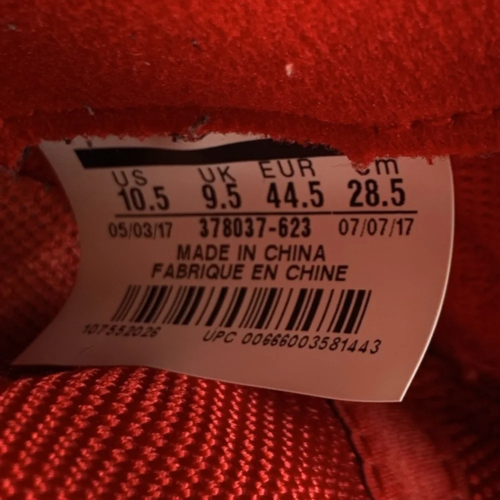 Jordan 11 Retro High Win Like '96 Basketball‎ Shoes 378037-623 Men's Sz 10.5